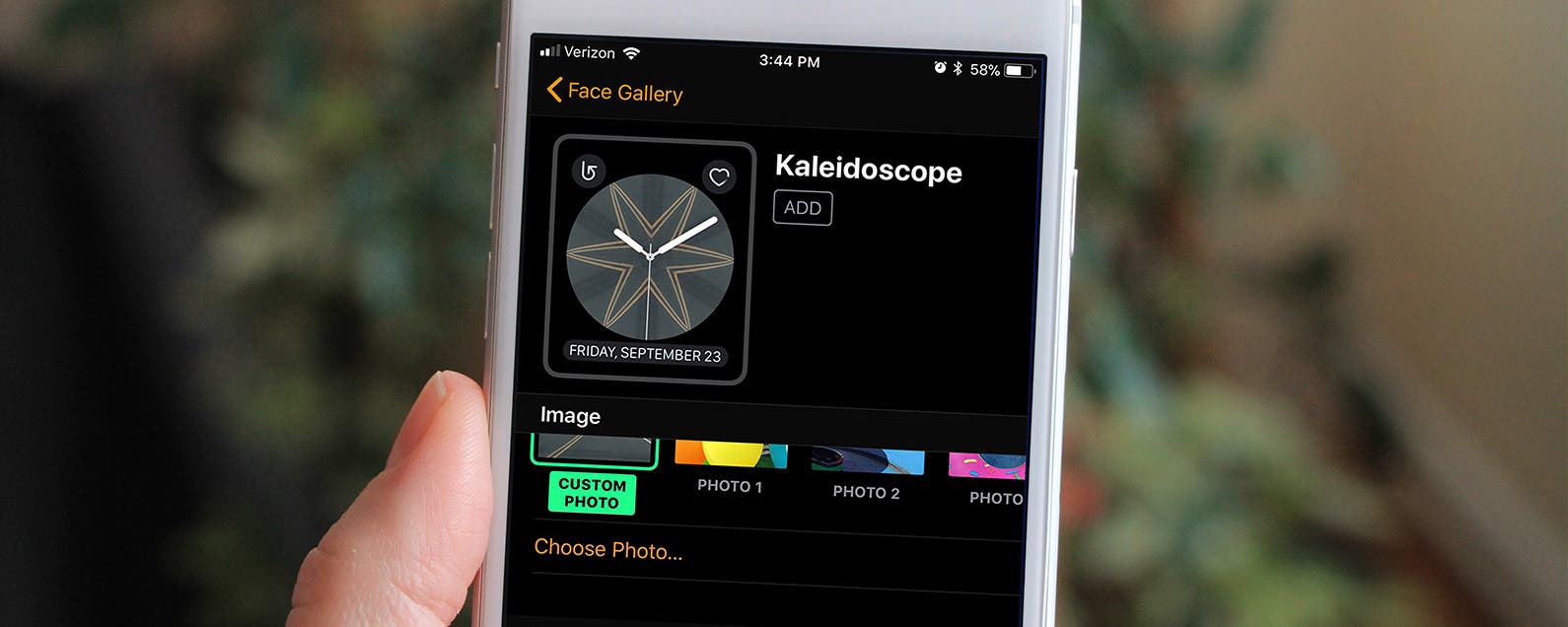 How to Create a Kaleidoscope Apple Watch Face on iPhone