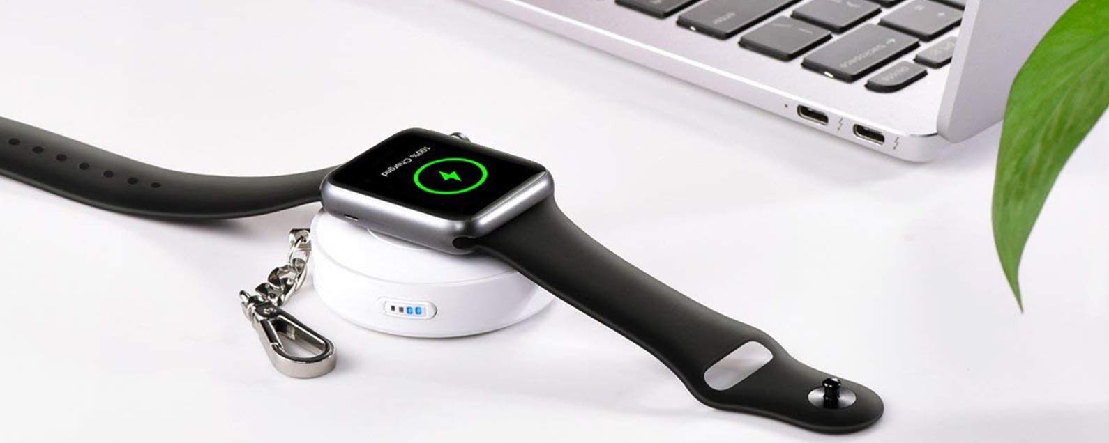 Review: This Compact Apple Watch Charger Goes Anywhere